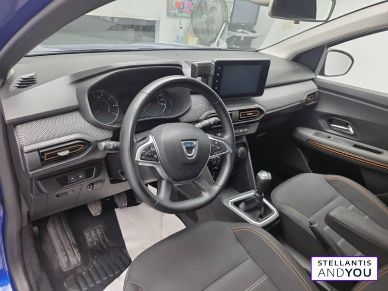 Dacia Sandero ECO-G 100 - 22 Stepway Confort  occasion  MARSEILLE CEDEX 8 - photo n9