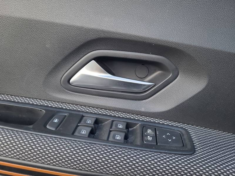 Dacia Sandero ECO-G 100 - 22 Stepway Confort 2022 - photo n°14 Dacia Sandero ECO-G 100 - 22 Stepway Confort  occasion à Condom - photo n°14