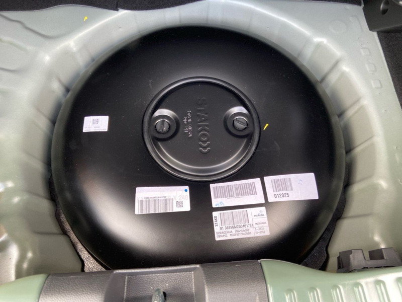 Dacia Sandero ECO-G 100 BV6 STEPWAY EXTREME + GPS Caméra JA 16 2025 - photo n°17 Dacia Sandero ECO-G 100 BV6 STEPWAY EXTREME + GPS Caméra JA 16  occasion à Lescure-d'Albigeois - photo n°17