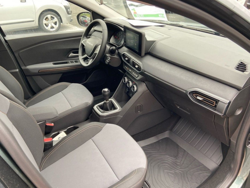 Dacia Sandero ECO-G 100 BV6 STEPWAY EXTREME + GPS Caméra JA 16 2025 - photo n°19 Dacia Sandero ECO-G 100 BV6 STEPWAY EXTREME + GPS Caméra JA 16  occasion à Lescure-d'Albigeois - photo n°19