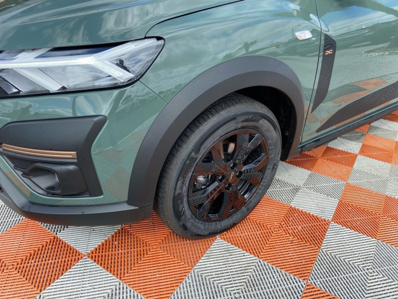 Dacia Sandero ECO-G 100 BV6 STEPWAY EXTREME + GPS Caméra JA 16 2025 - photo n°9 Dacia Sandero ECO-G 100 BV6 STEPWAY EXTREME + GPS Caméra JA 16  occasion à Lescure-d'Albigeois - photo n°9