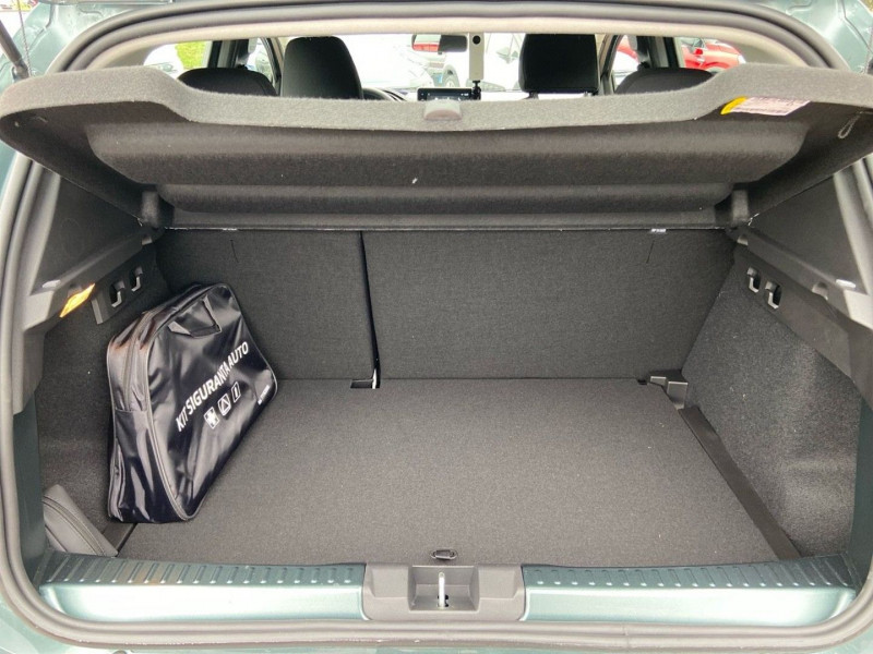 Dacia Sandero ECO-G 100 BV6 STEPWAY EXTREME + GPS Caméra JA 16 2025 - photo n°17 Dacia Sandero ECO-G 100 BV6 STEPWAY EXTREME + GPS Caméra JA 16  occasion à Lescure-d'Albigeois - photo n°17