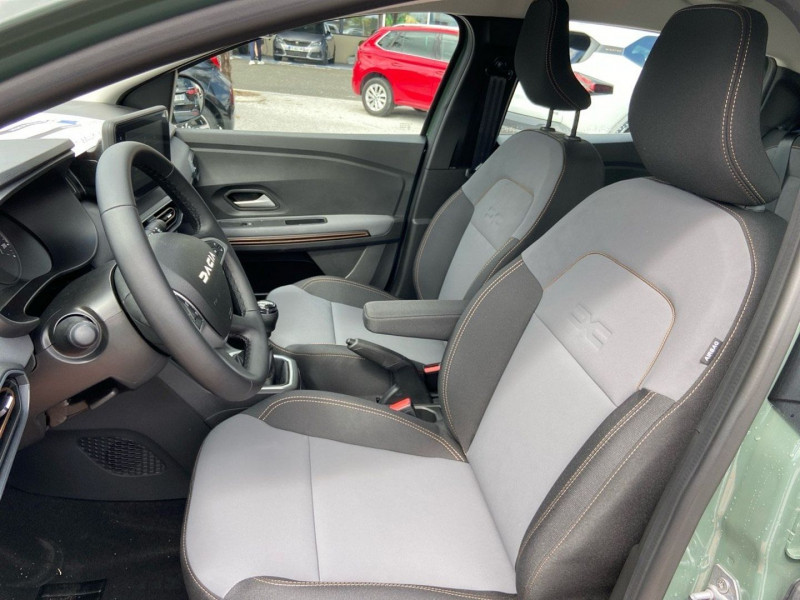 Dacia Sandero ECO-G 100 BV6 STEPWAY EXTREME + GPS Caméra JA 16 2025 - photo n°13 Dacia Sandero ECO-G 100 BV6 STEPWAY EXTREME + GPS Caméra JA 16  occasion à Lescure-d'Albigeois - photo n°13