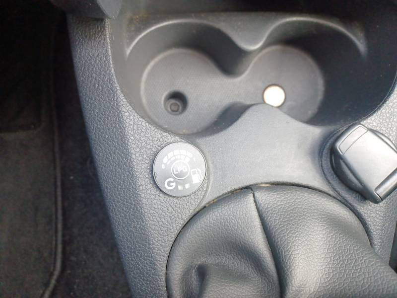 Dacia Sandero ECO-G 100 Confort 2020 - photo n°20 Dacia Sandero ECO-G 100 Confort  occasion à Toulouse - photo n°20