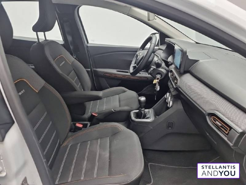Dacia Sandero ECO-G 100 Stepway Confort  occasion  MARSEILLE CEDEX 8 - photo n5