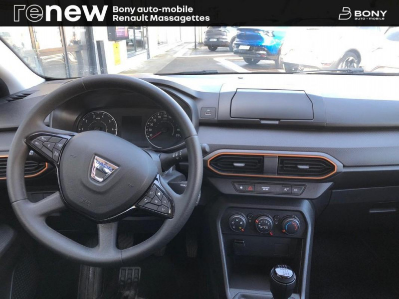 Dacia Sandero ECO-G 100 Stepway Essential  occasion à Rochefort-Montagne - photo n°5