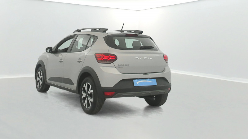 Dacia Sandero ECO-G 100 Stepway Expression 5p 2024 - photo n°3 Dacia Sandero ECO-G 100 Stepway Expression 5p  occasion à SAINT-GREGOIRE - photo n°3