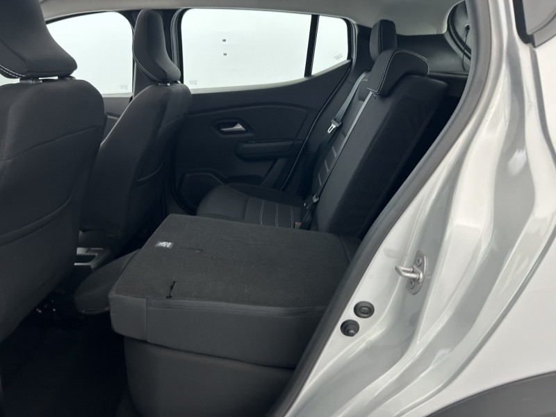 Dacia Sandero ECO-G 100 Stepway Expression 5p 2024 - photo n°11 Dacia Sandero ECO-G 100 Stepway Expression 5p  occasion à SAINT-GREGOIRE - photo n°11