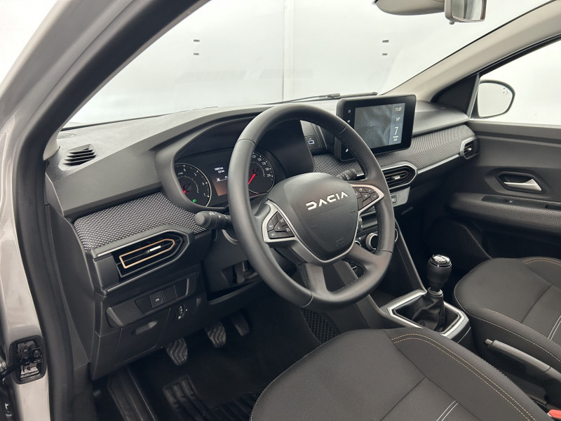 Dacia Sandero ECO-G 100 Stepway Expression 5p 2024 - photo n°14 Dacia Sandero ECO-G 100 Stepway Expression 5p  occasion à SAINT-GREGOIRE - photo n°14
