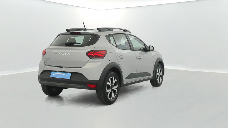 Dacia Sandero ECO-G 100 Stepway Expression 5p 2024 - photo n°5 Dacia Sandero ECO-G 100 Stepway Expression 5p  occasion à SAINT-GREGOIRE - photo n°5