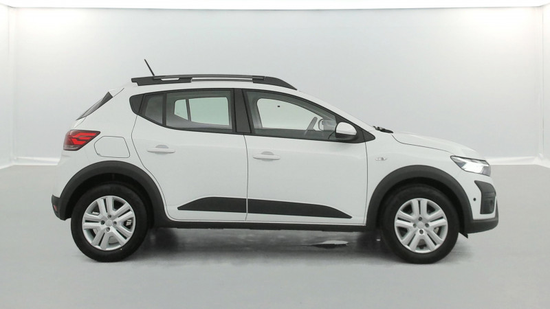 Dacia Sandero ECO-G 100 Stepway Expression 5p 2023 - photo n°6 Dacia Sandero ECO-G 100 Stepway Expression 5p  occasion à SAINT-GREGOIRE - photo n°6