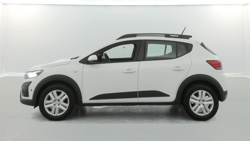 Dacia Sandero ECO-G 100 Stepway Expression 5p 2023 - photo n°2 Dacia Sandero ECO-G 100 Stepway Expression 5p  occasion à SAINT-GREGOIRE - photo n°2