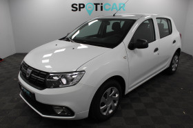 Dacia Sandero occasion 2019 mise en vente à GOND-PONTOUVRE par le garage Opel Angoulme - photo n°1