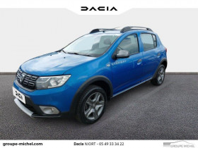 Dacia Sandero occasion 2019 mise en vente à NIORT par le garage RENAULT NIORT - photo n°1