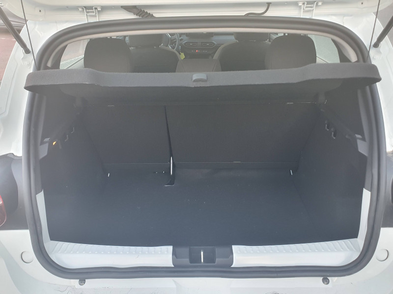 Dacia Sandero Sandero TCe 90 GSR2 Stepway Expression 5p 2025 - photo n°11 Dacia Sandero Sandero TCe 90 GSR2 Stepway Expression 5p  occasion à BAYONNE - photo n°11