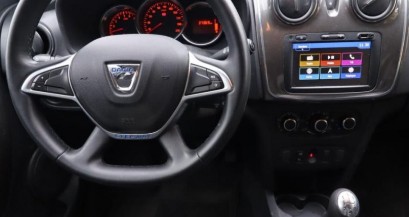 Dacia Sandero STEPWAY 1.0 TCE 100 CH   CARPLAY 2020 - photo n°2 Dacia Sandero STEPWAY 1.0 TCE 100 CH   CARPLAY  occasion à Bourgoin-Jallieu - photo n°2