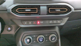 Dacia Sandero Tce 110 gsr2 stepway extreme + pack confort + sieges chauffa  occasion  Ganges - photo n16