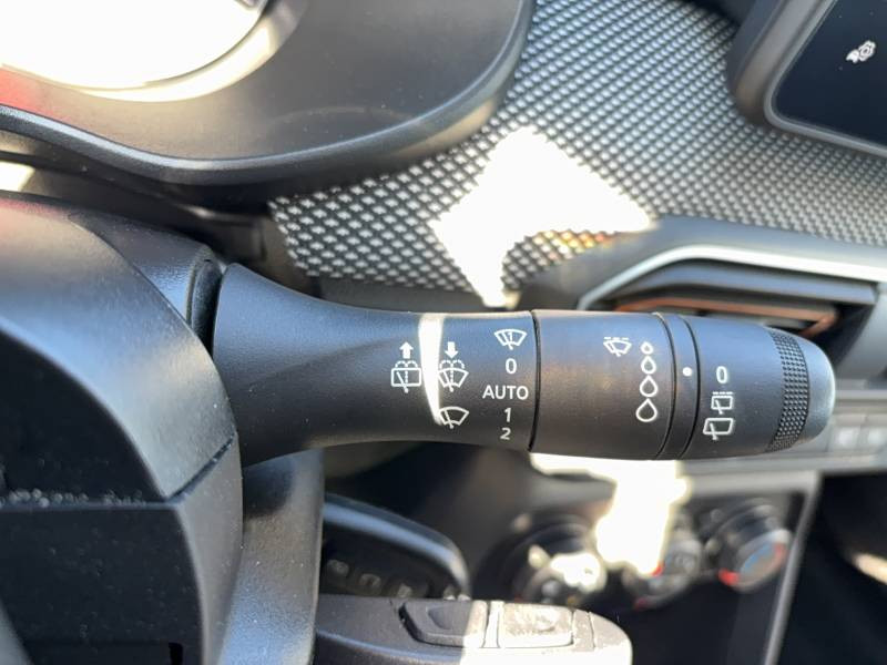 Dacia Sandero TCe 110 Stepway Expression 2023 - photo n°18 Dacia Sandero TCe 110 Stepway Expression  occasion à Villeneuve-sur-Lot - photo n°18