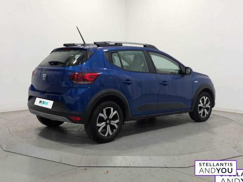 Dacia Sandero TCe 90 - 22 Stepway Confort  occasion à RILLIEUX LA PAPE - photo n°5