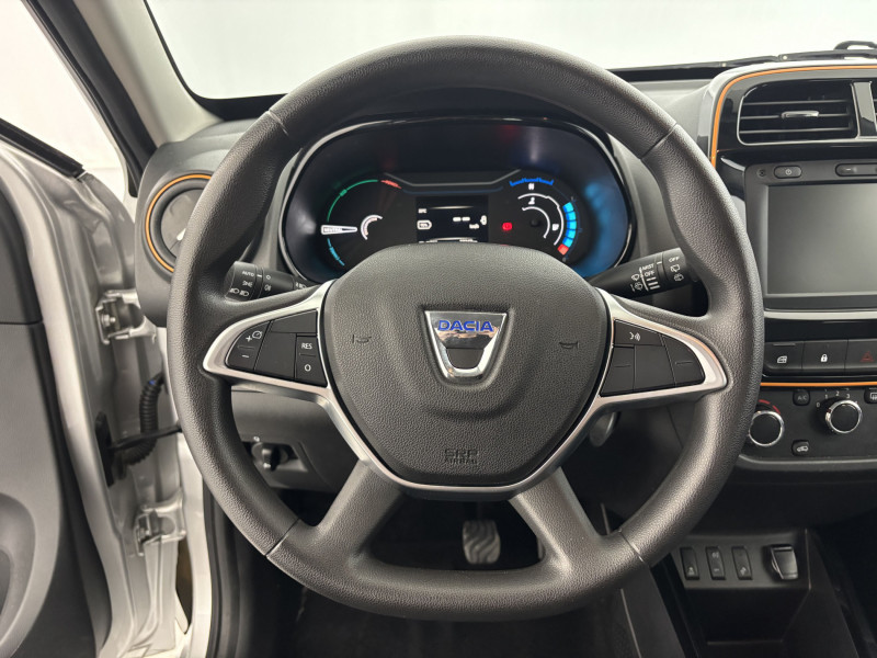 Dacia Spring Achat Intégral Confort Plus 5p 2021 - photo n°15 Dacia Spring Achat Intégral Confort Plus 5p  occasion à SAINT-GREGOIRE - photo n°15