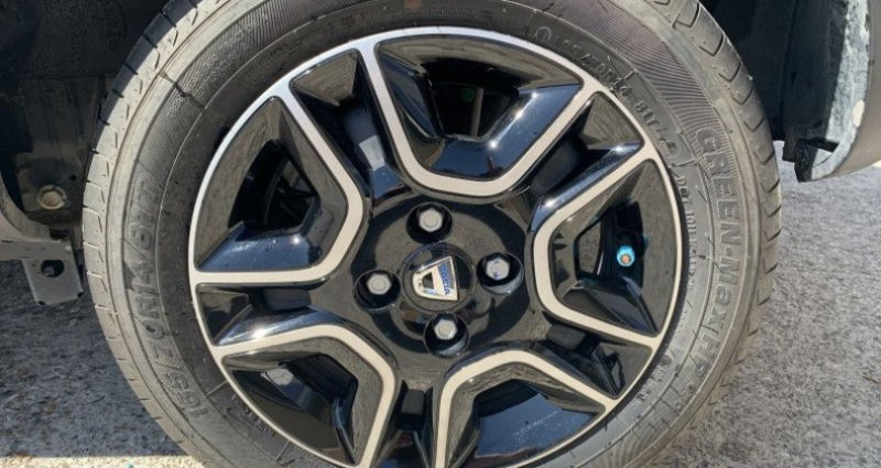 Dacia Spring CONFORT ACHAT INTEGRAL 2022 - photo n°6 Dacia Spring CONFORT ACHAT INTEGRAL  occasion à FUVEAU - photo n°6