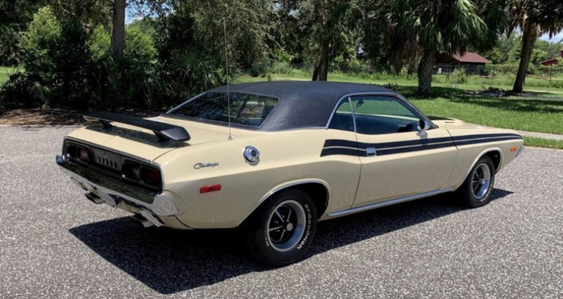 Dodge Challenger 2  1973 - photo n°7 Dodge Challenger 2   occasion à LYON - photo n°7