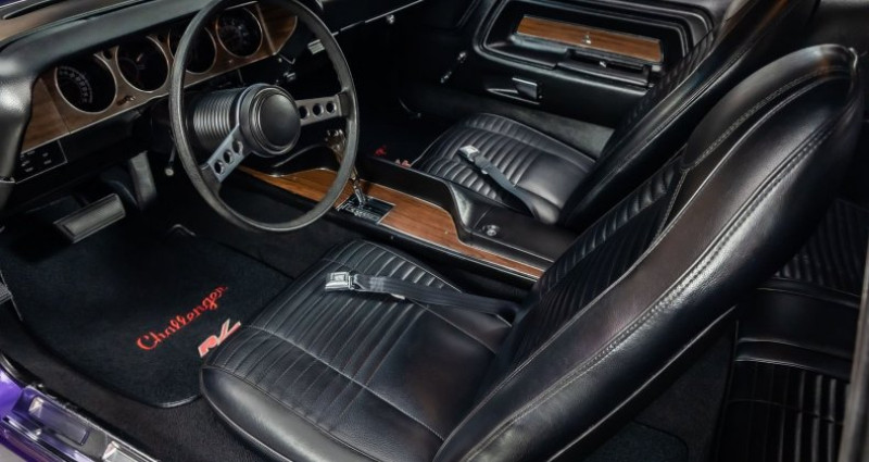 Dodge Challenger 2  1970 - photo n°3 Dodge Challenger 2   occasion à LYON - photo n°3