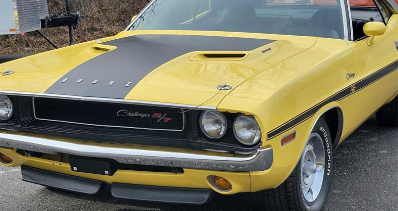 Dodge Challenger 2 r/t 1970 - photo n°2 Dodge Challenger 2 r/t  occasion à LYON - photo n°2