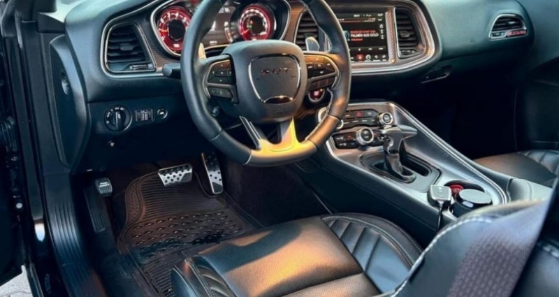 Dodge Challenger 2 SRT HELLCAT V8 6.2L 707hp 2018 - photo n°2 Dodge Challenger 2 SRT HELLCAT V8 6.2L 707hp  occasion à Le Coudray-montceaux - photo n°2