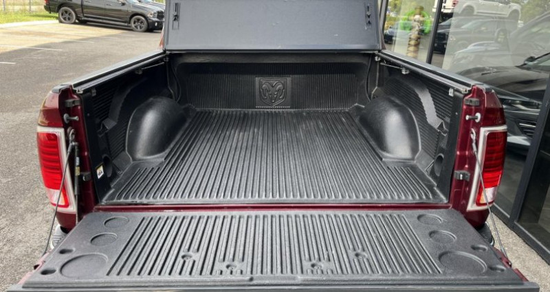 Dodge Ram 1500 CREW CAB LARAMIE AIR 5 PLACES 2017 - photo n°5 Dodge Ram 1500 CREW CAB LARAMIE AIR 5 PLACES  occasion à Le Coudray-montceaux - photo n°5
