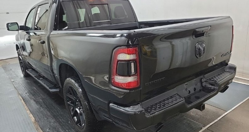Dodge Ram Laramie night Edition 2019 - photo n°2 Dodge Ram Laramie night Edition  occasion à Les Thilliers-en-Vexin - photo n°2