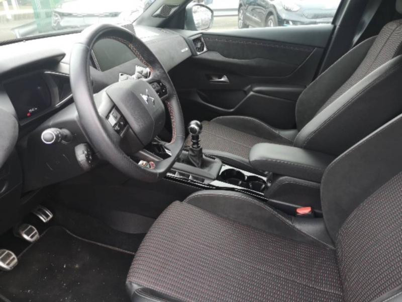 DS DS3 Crossback PureTech 100ch Performance Line  occasion � Saint-Maximin - photo n�14