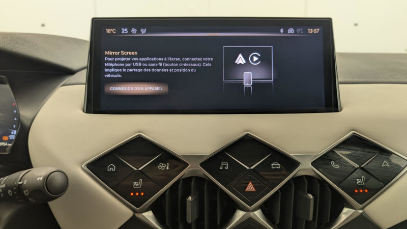 DS DS3 Crossback PureTech 130 EAT8 Esprit de Voyage 2024 - photo n°19 DS DS3 Crossback PureTech 130 EAT8 Esprit de Voyage  occasion à SAINT-GREGOIRE - photo n°19