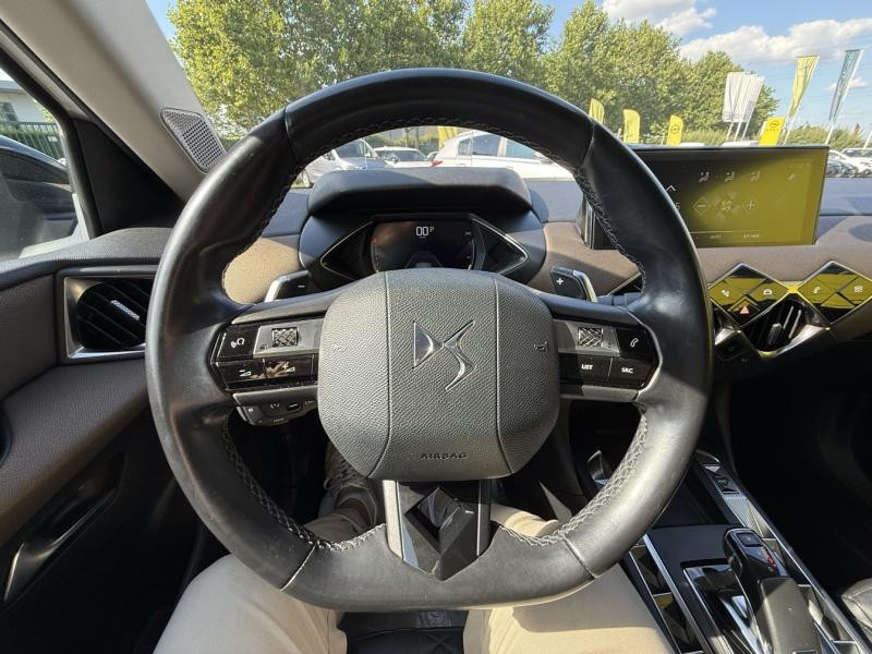 DS DS3 Crossback PureTech 130ch Grand Chic Automatique  occasion  Vert-Saint-Denis - photo n15