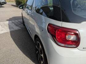 DS DS3 1.2i PureTech 12V - 82 BERLINE So Chic  occasion � Ganges - photo n�16