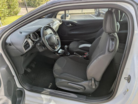 DS DS3 1.2i PureTech 12V - 82 BERLINE So Chic  occasion � Ganges - photo n�19