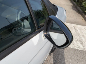 DS DS3 1.2i PureTech 12V - 82 BERLINE So Chic  occasion � Ganges - photo n�11