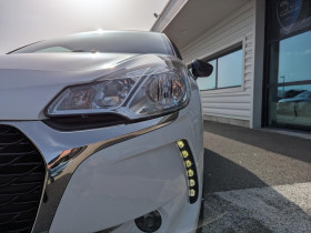 DS DS3 1.2i PureTech 12V - 82 BERLINE So Chic  occasion � Ganges - photo n�7