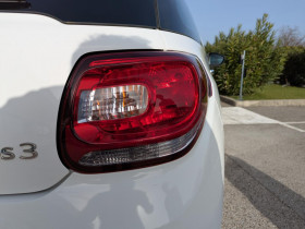 DS DS3 1.2i PureTech 12V - 82 BERLINE So Chic  occasion � Ganges - photo n�13