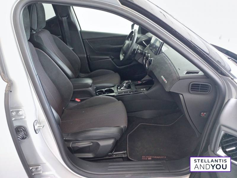 DS DS3 DS3 Crossback BlueHDi 130 EAT8 Performance Line+  occasion   VENISSIEUX - photo n10