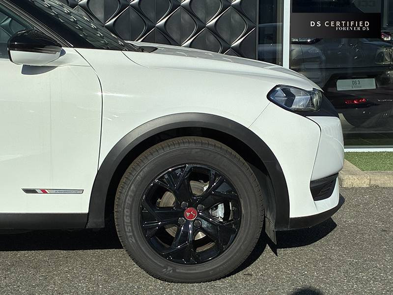 DS DS3 DS3 Crossback PureTech 100 BVM6 Performance Line 5p 2022 - photo n°19 DS DS3 DS3 Crossback PureTech 100 BVM6 Performance Line 5p  occasion à Lescar - photo n°19