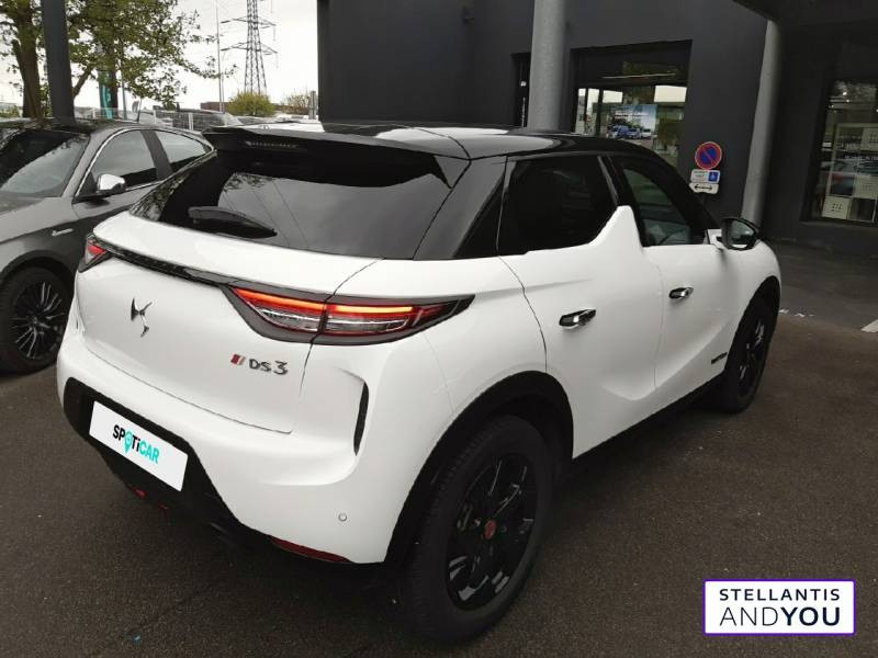 DS DS3 DS3 Crossback PureTech 100 BVM6 Performance Line  occasion à  LOMME - photo n°3
