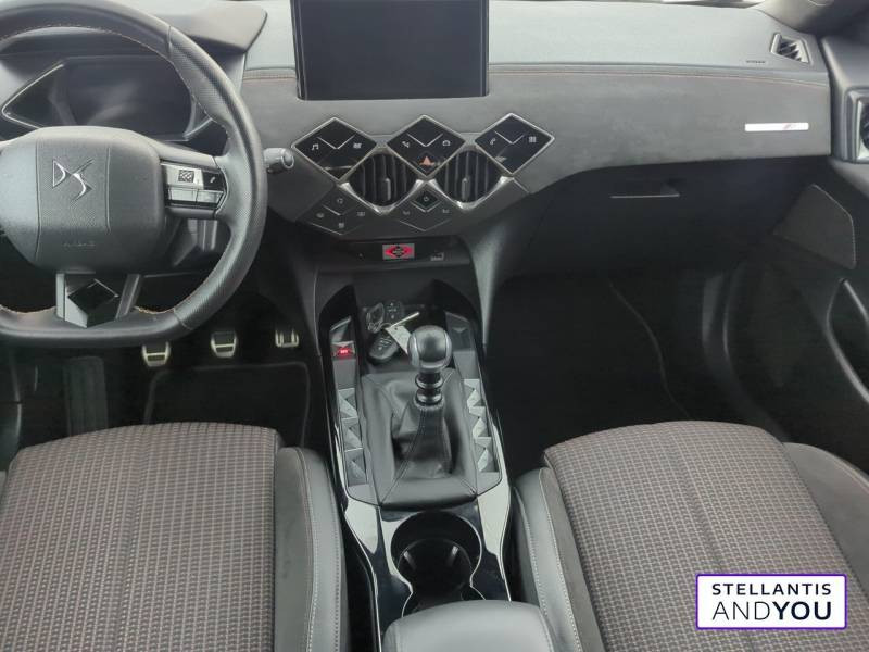DS DS3 DS3 Crossback PureTech 100 BVM6 Performance Line  occasion  AMIENS - photo n8