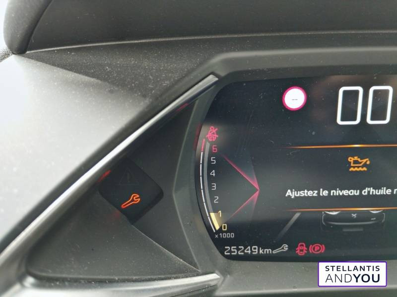 DS DS3 DS3 Crossback PureTech 130 EAT8 Performance Line+  occasion  MALAKOFF - photo n2
