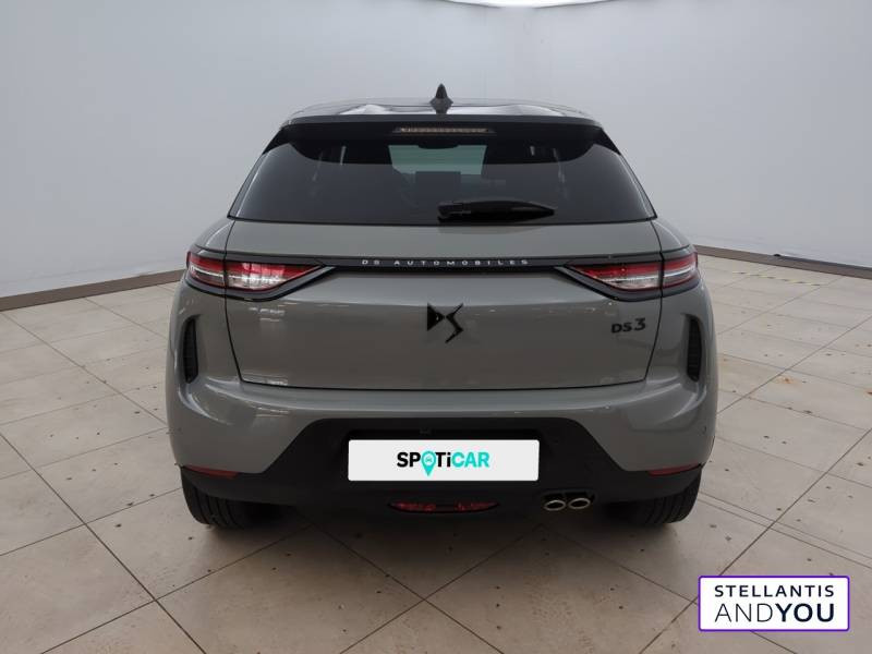 DS DS3 PureTech 130 EAT8 Performance Line+  occasion à BARENTIN - photo n°4
