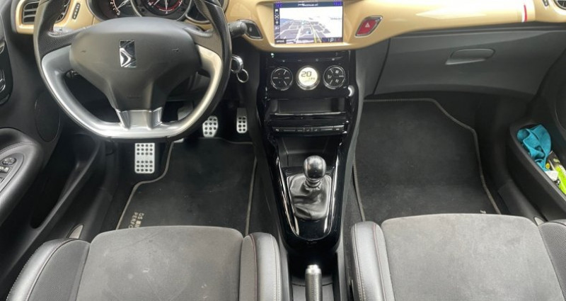 DS DS3 THP 208 SS BVM6 Performance Black Special 2017 - photo n°2 DS DS3 THP 208 SS BVM6 Performance Black Special  occasion à Genay - photo n°2