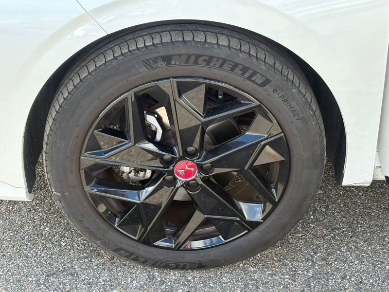DS DS4 1.5 130 Performance Line + BVA8 Full leds GPS Cam  occasion à SAUSHEIM - photo n°9