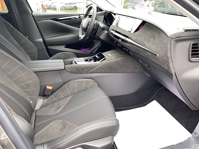 DS DS4 DS 4 BlueHDi 130 EAT8 Performance Line 5p 2024 - photo n°9 DS DS4 DS 4 BlueHDi 130 EAT8 Performance Line 5p  occasion à Mont-de-Marsan - photo n°9