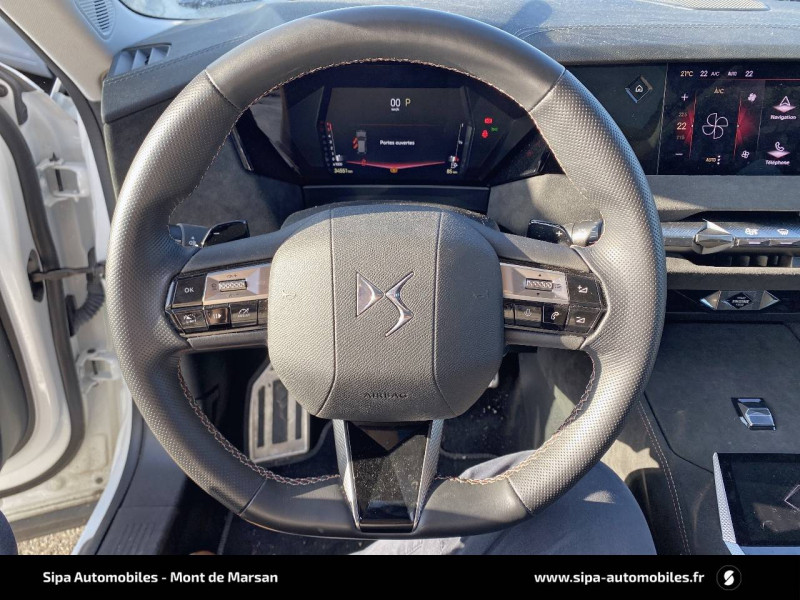 DS DS4 DS 4 BlueHDi 130 EAT8 Performance Line 5p 2024 - photo n°16 DS DS4 DS 4 BlueHDi 130 EAT8 Performance Line 5p  occasion à Mont-de-Marsan - photo n°16
