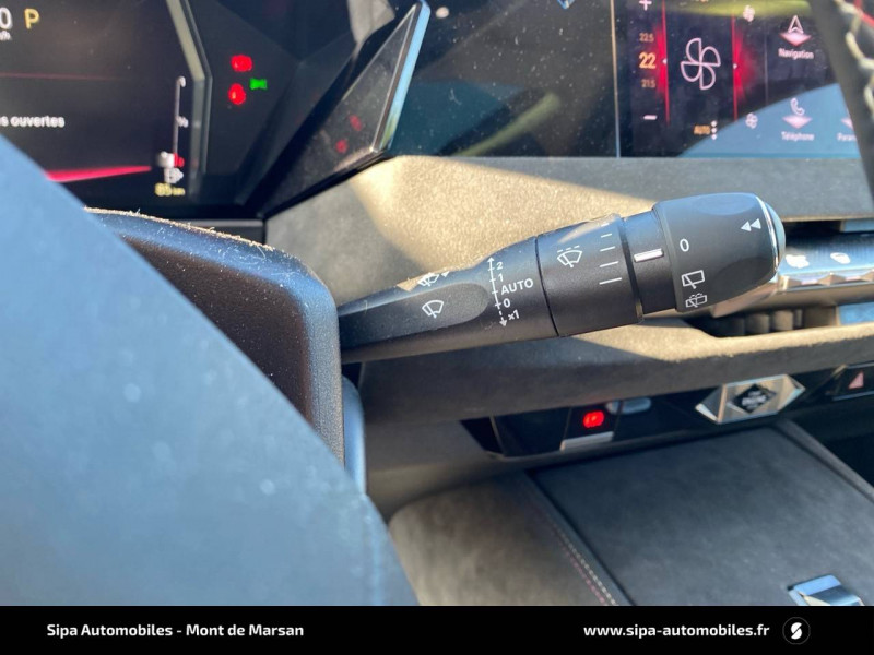 DS DS4 DS 4 BlueHDi 130 EAT8 Performance Line 5p 2024 - photo n°18 DS DS4 DS 4 BlueHDi 130 EAT8 Performance Line 5p  occasion à Mont-de-Marsan - photo n°18